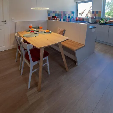 Haus-svenja-ekke-nekke-pen-1-og-links Appartement *