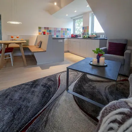 Haus-svenja-ekke-nekke-pen-1-og-links Appartement Westerland