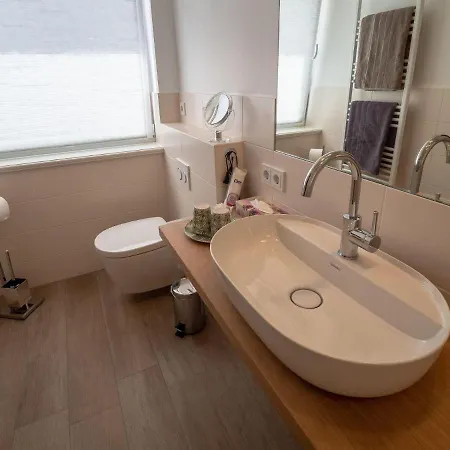 Haus-svenja-ekke-nekke-pen-1-og-links Appartement Westerland