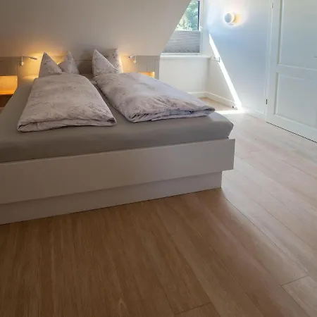 Appartement Haus-svenja-ekke-nekke-pen-1-og-links *